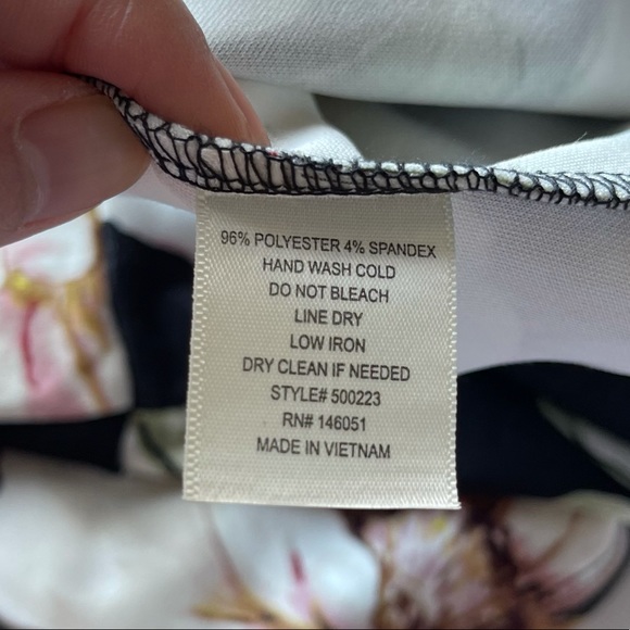 MONTEAU SLEEVELESS RACER BACK FLORAL DRESS - Picture 11 of 15